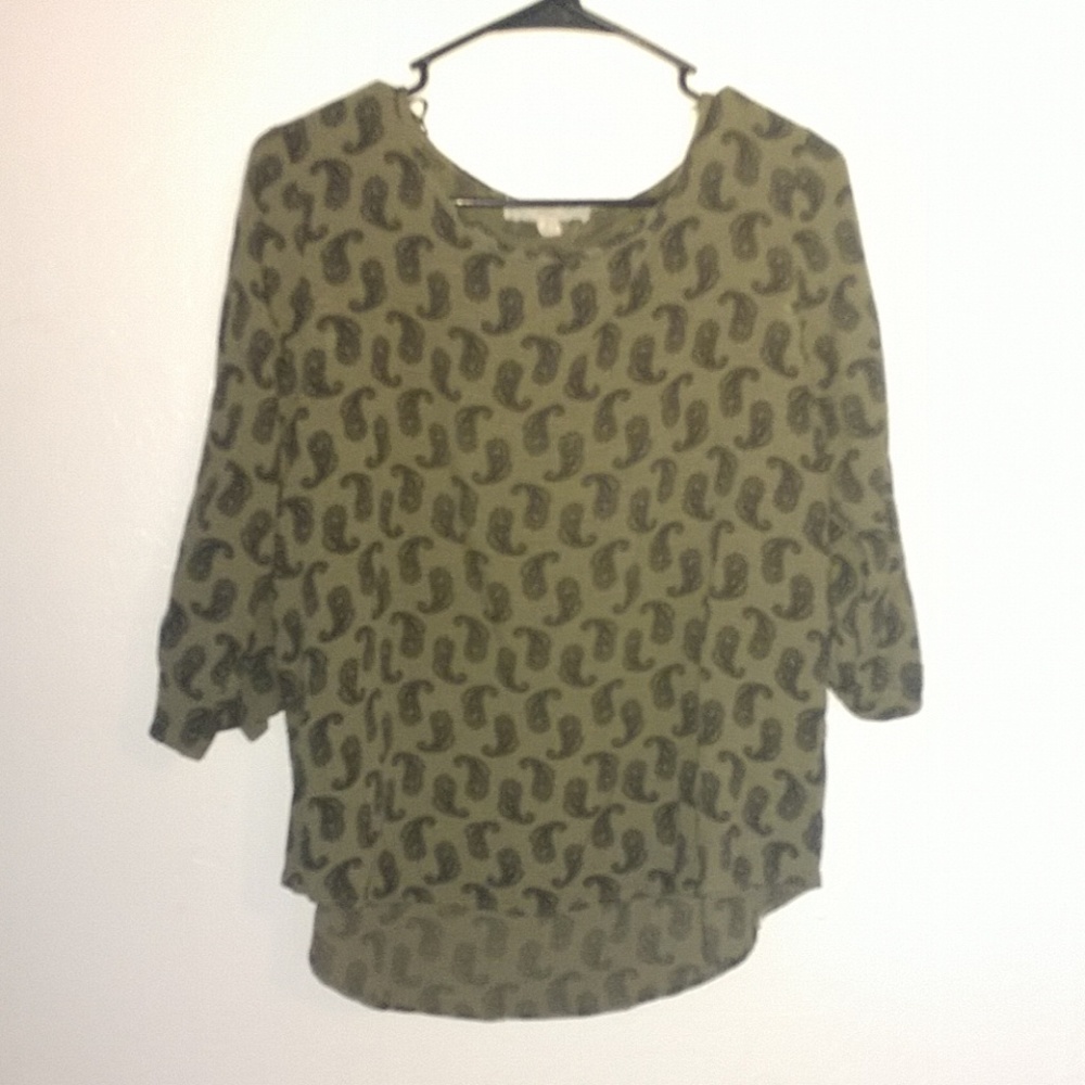 Green mid sleeve blouse